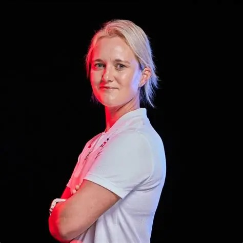 Anita van der Lingen at work